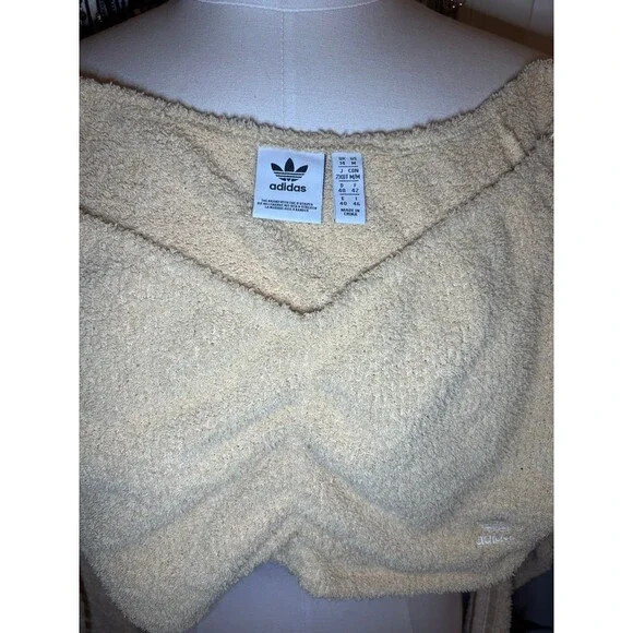 Adidas Originals Relaxed Risqué Fluffy Knit Ruched Crop Top - Picture 2 of 8